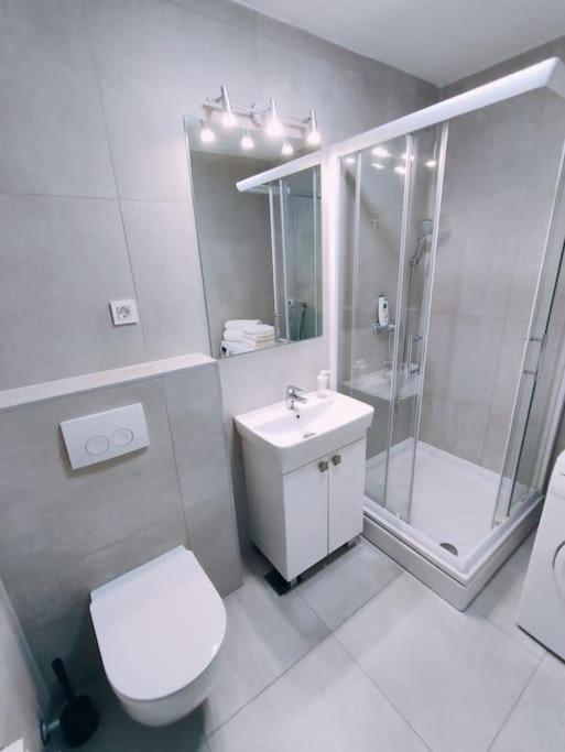 Udoban Stan Sa Terasom U Mirnom Okruzenju Apartamento Zagreb Exterior foto